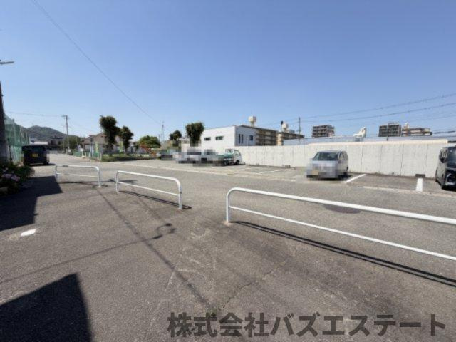 土山　中古一戸建ての周辺