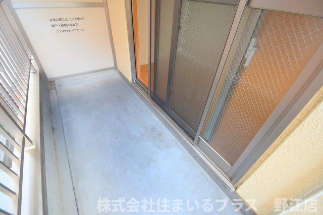 プラディオ蒲生公園のバルコニー