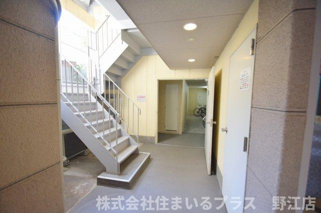 プラディオ蒲生公園のロビー