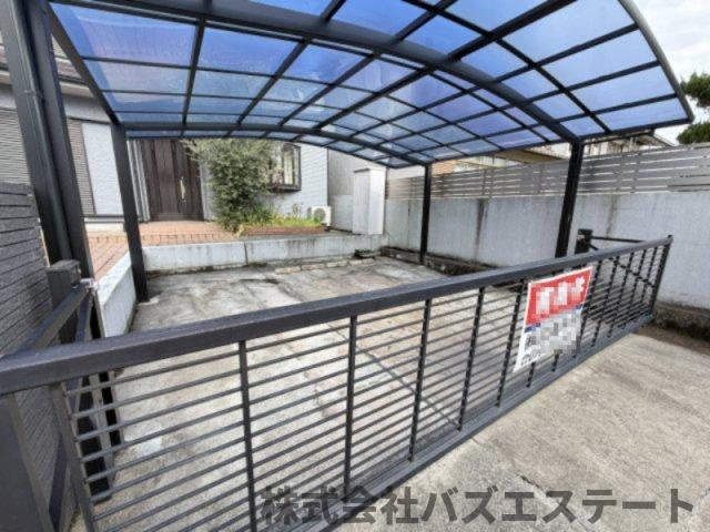 北平野　中古一戸建ての駐車場