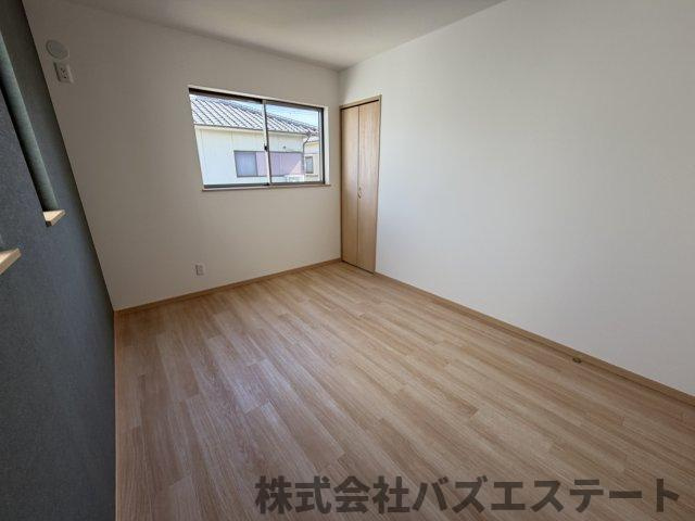 大津区恵美酒町　中古一戸建ての寝室