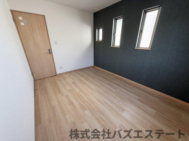 大津区恵美酒町　中古一戸建ての寝室