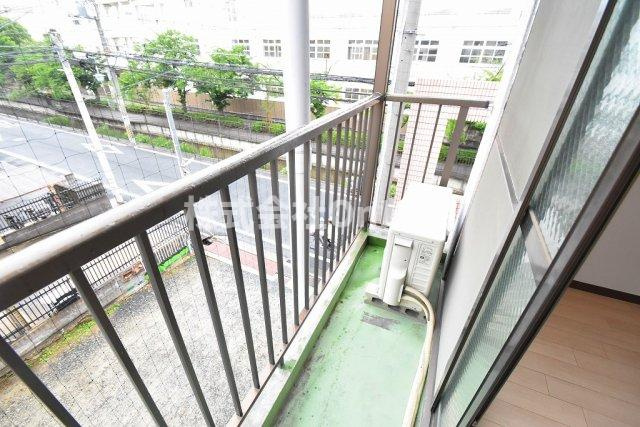 アミティ東大阪PartⅡのバルコニー