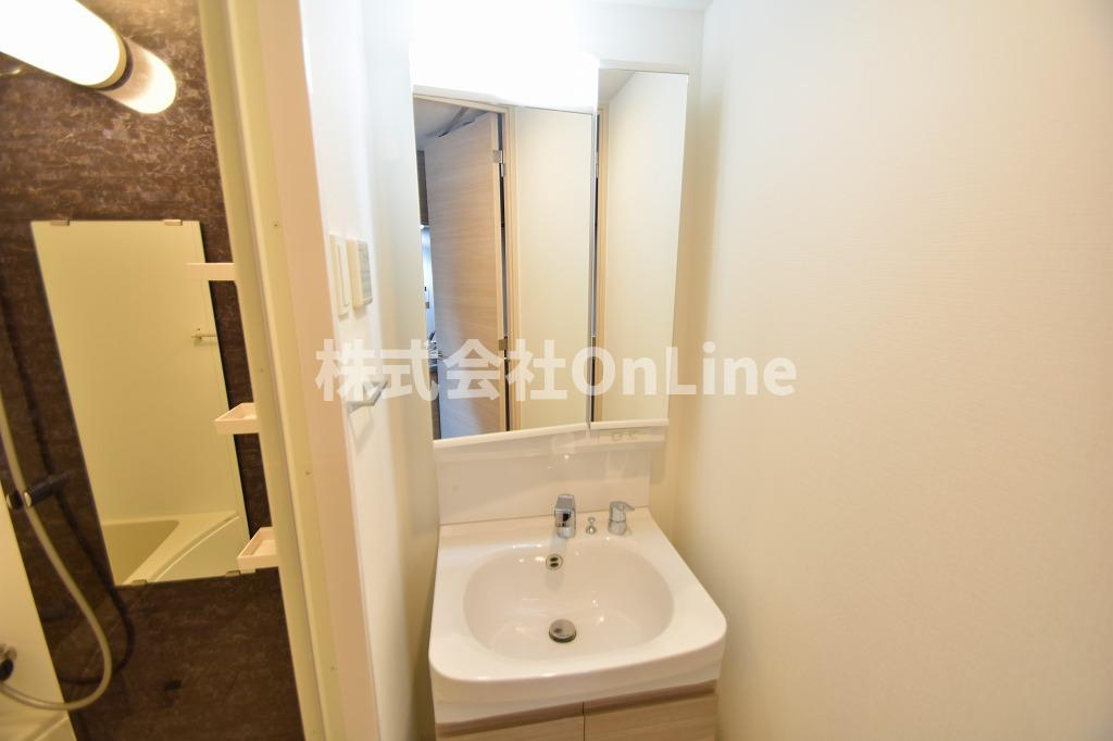 S-RESIDENCE布施aventraの洗面所