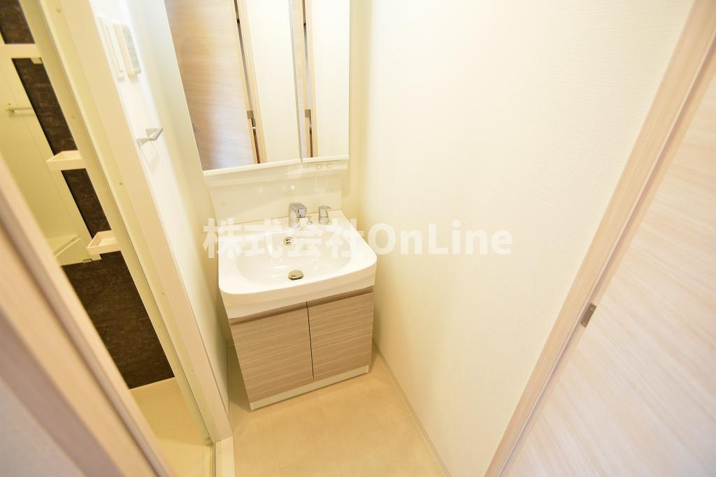S-RESIDENCE布施aventraの洗面所