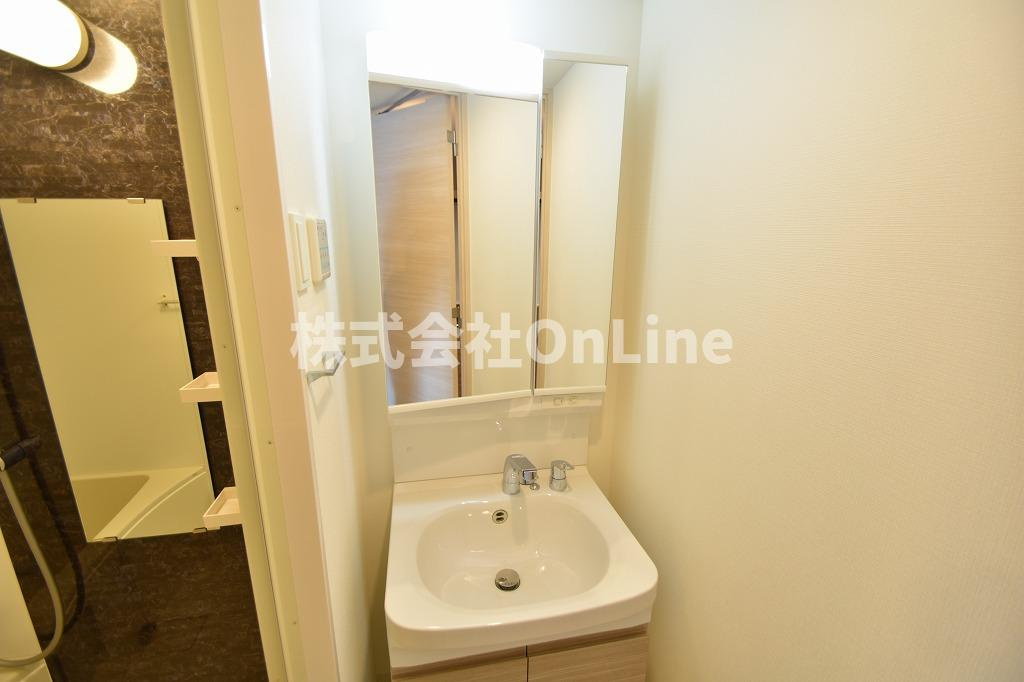 S-RESIDENCE布施aventraの独立洗面台