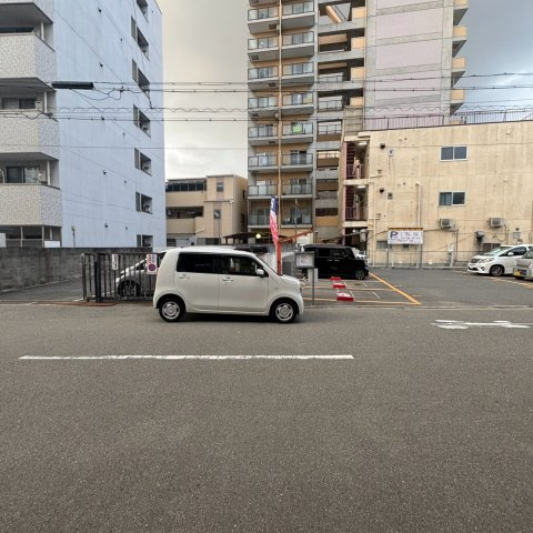 桂ビルの周辺