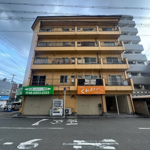 桂ビルの外観