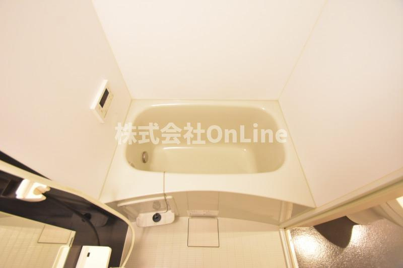 クレセントコートの浴室