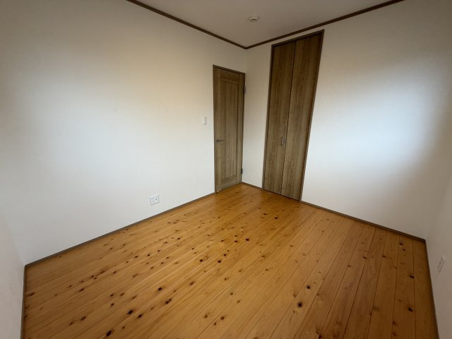 姫路市広峰１丁目の中古一戸建の洋室