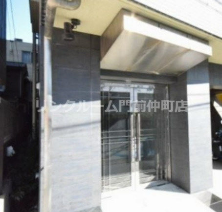 スパシエルクス門前仲町のエントランス