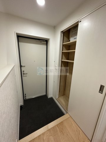 デュプレクス白山の玄関