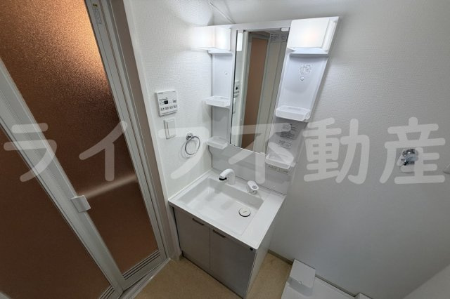 GRAND FUSEの独立洗面台