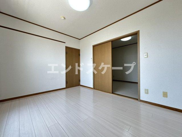 カサベルテ王塚の居間・リビング|高崎、前橋のお部屋探しはエンドスケープまで！お客様の理想お聞かせ下さい♪