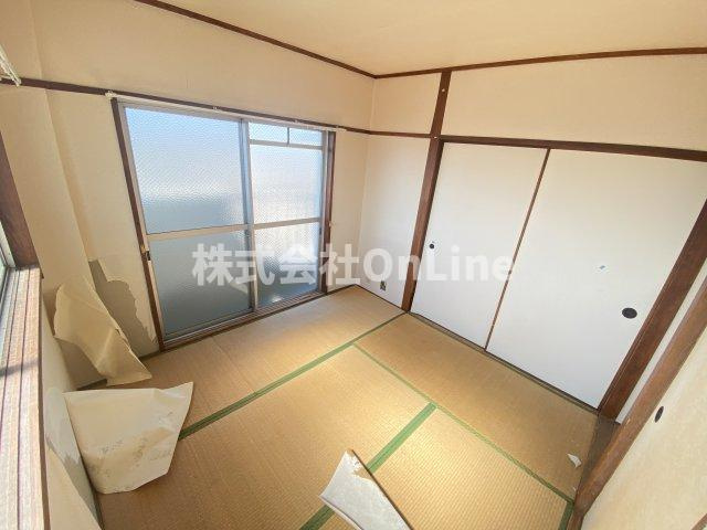 加美駅前コーポの和室