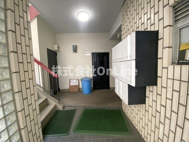 加美駅前コーポのロビー