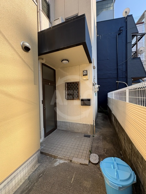 森ノ宮中央1丁目戸建てのエントランス|森ノ宮中央1丁目戸建て　玄関