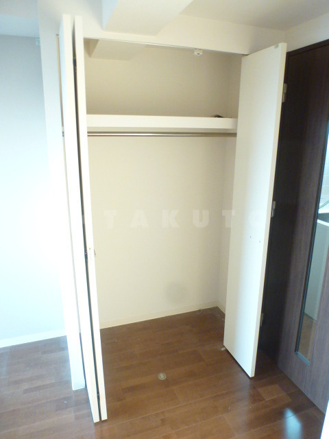 レジュールアッシュ大阪城北の収納