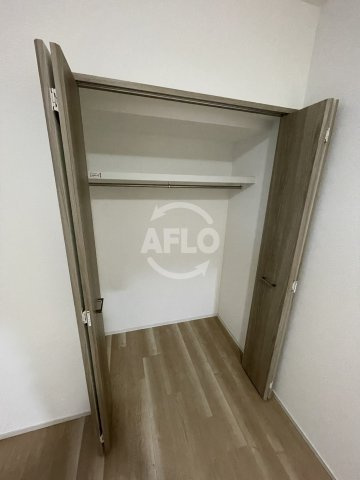 スプランディッド中之島WESTの収納|スプランディッド中之島WEST　クローゼット