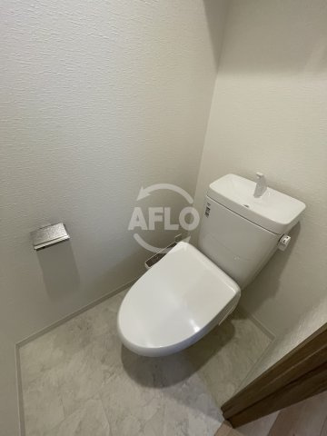 スプランディッド中之島WESTのトイレ|スプランディッド中之島WEST　温水洗浄便座