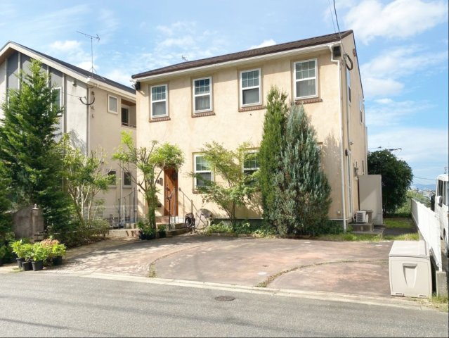 福岡市東区松崎1丁目 中古戸建の外観|建物面積：111.13㎡（約33.61坪）！