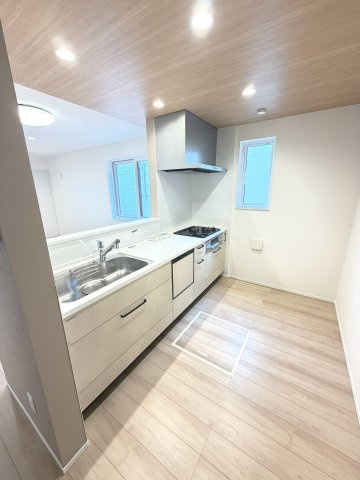 【新築戸建】札幌市豊平区月寒東2条19丁目5棟のキッチン