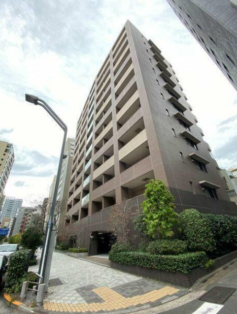 中央区新川２丁目の賃貸マンションの外観