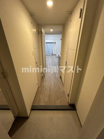 大阪市港区築港３丁目の賃貸マンションの玄関