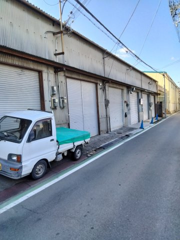 八尾工場104の外観