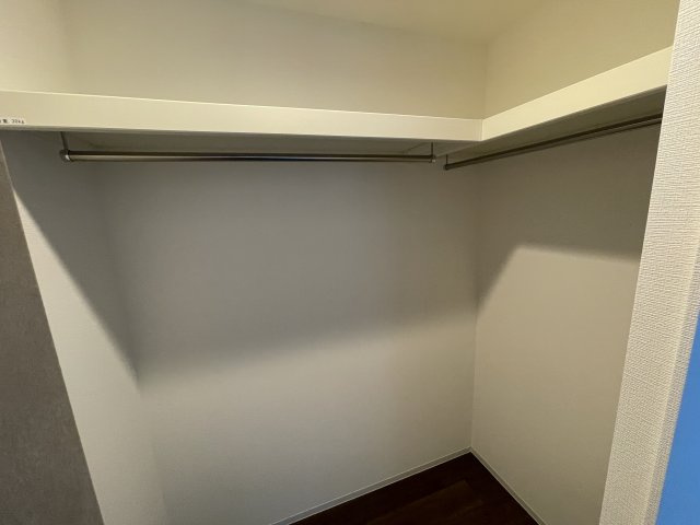 西宮市松原町の賃貸マンションの収納