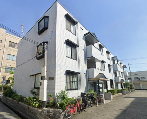 トリヴァンベール南吹田の外観