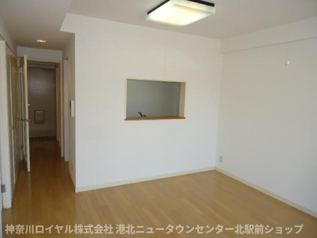 【居間・リビング】
