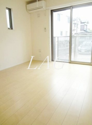 【居間・リビング】 | キャメル秋津V | 洋室のお部屋です。