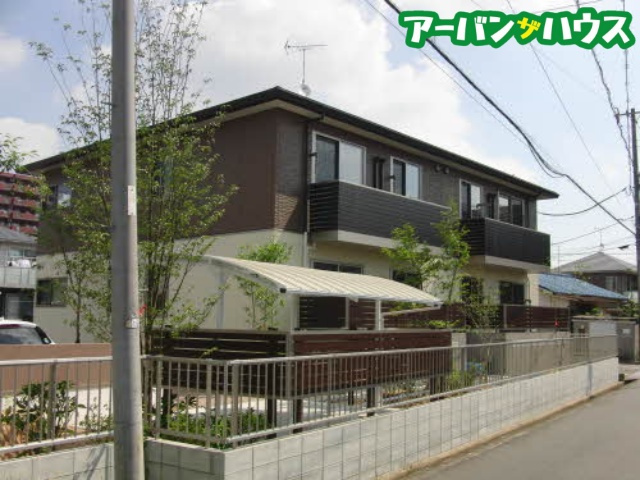 エクラージュB