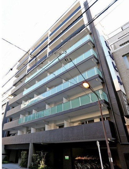 千代田区神田錦町２丁目の賃貸マンションの外観