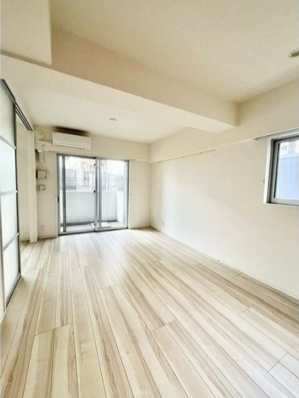 千代田区神田錦町２丁目の賃貸マンションの居間・リビング