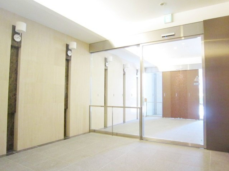 千代田区神田小川町２丁目の賃貸マンションのロビー