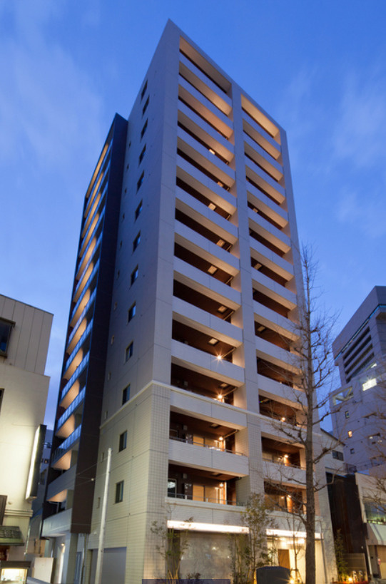 千代田区神田小川町２丁目の賃貸マンションの外観