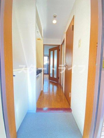 大阪市淀川区宮原５丁目の賃貸マンションの玄関|参考写真