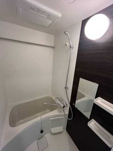 クレヴィスタ戸田の浴室