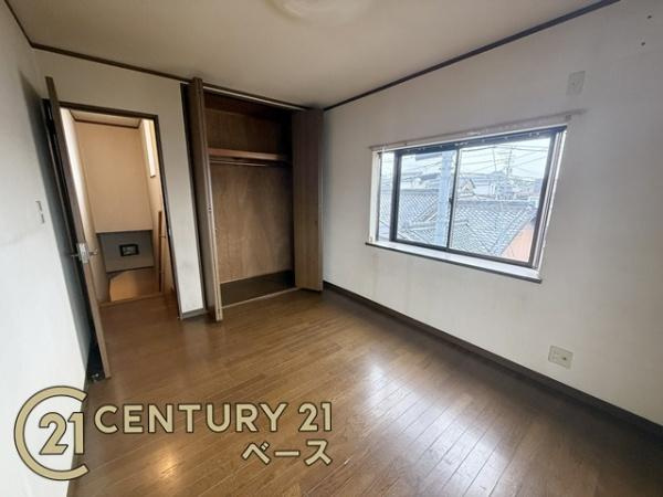北葛城郡広陵町大字疋相の中古一戸建の洋室|■収納スペースがあり、お荷物の多いご家族でも大丈夫です！