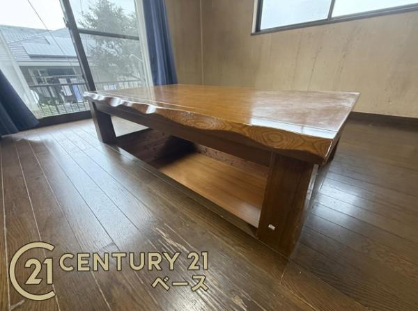 北葛城郡広陵町大字疋相の中古一戸建の居間・リビング|■寒い時期には掘りごたつとして使用できます！