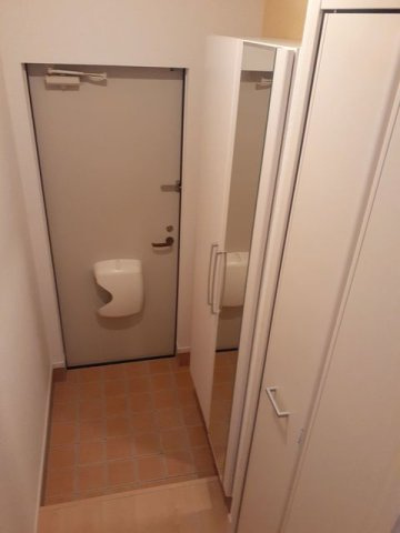 エスタリオの玄関