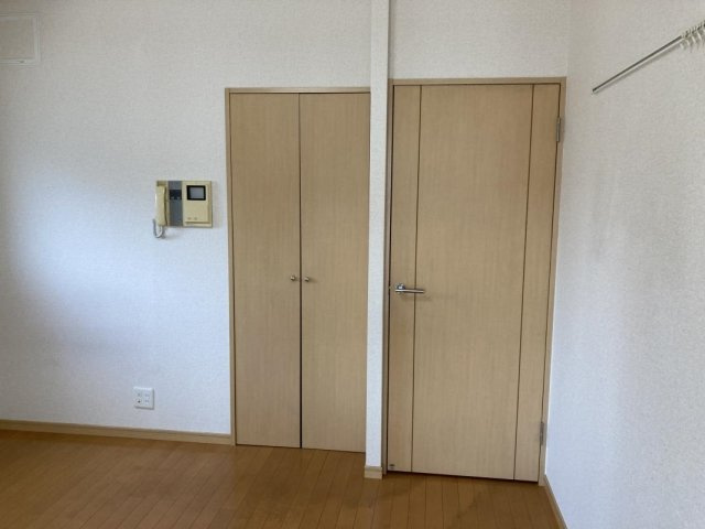 スカイコート四谷【おとり物件なし】の洋室