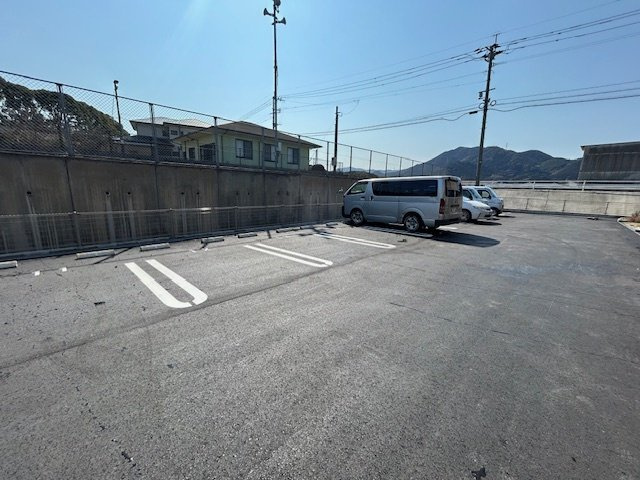 ドルチェ・ヴィータ花瀬Ⅰの駐車場