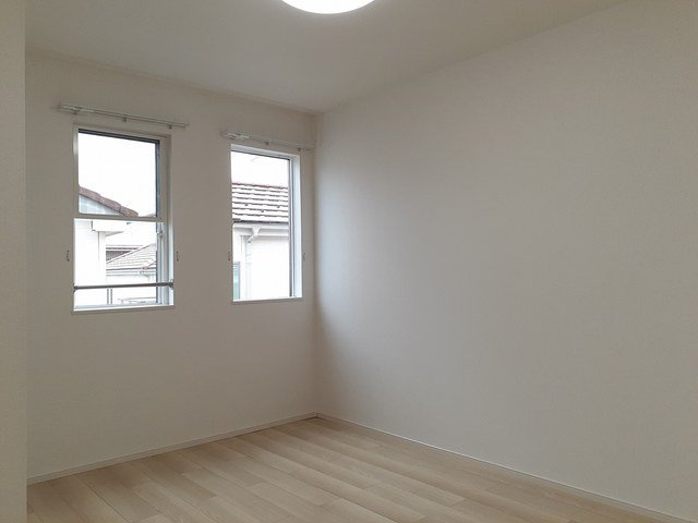 ＳＨＩＮＹＡＳＨＩＫＩ：ＡＰの内装