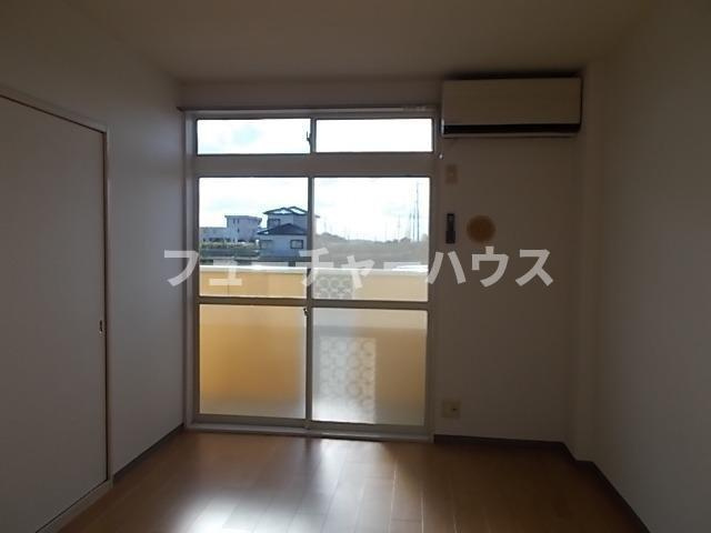 アクアヒルズⅠの居間・リビング