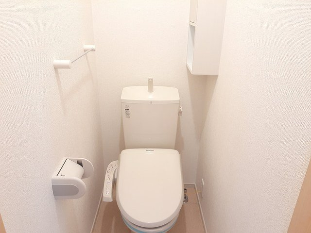 マール・メゾンのトイレ|落ち着いたトイレです