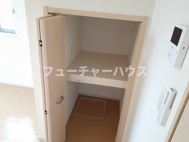 マール・メゾンの収納|ちょっとした収納スペースも充実しています