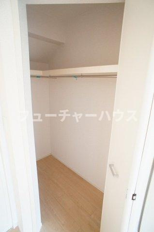 リバーシャトー　Ⅰの収納